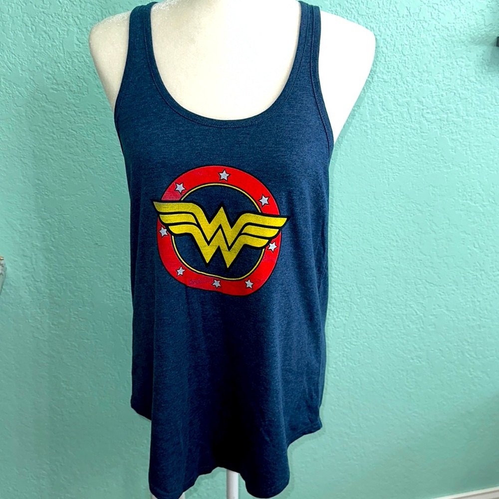 NWOT Wonder Woman Tunic Tank